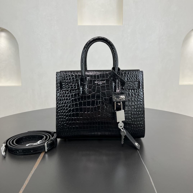 Y*L shopping bags